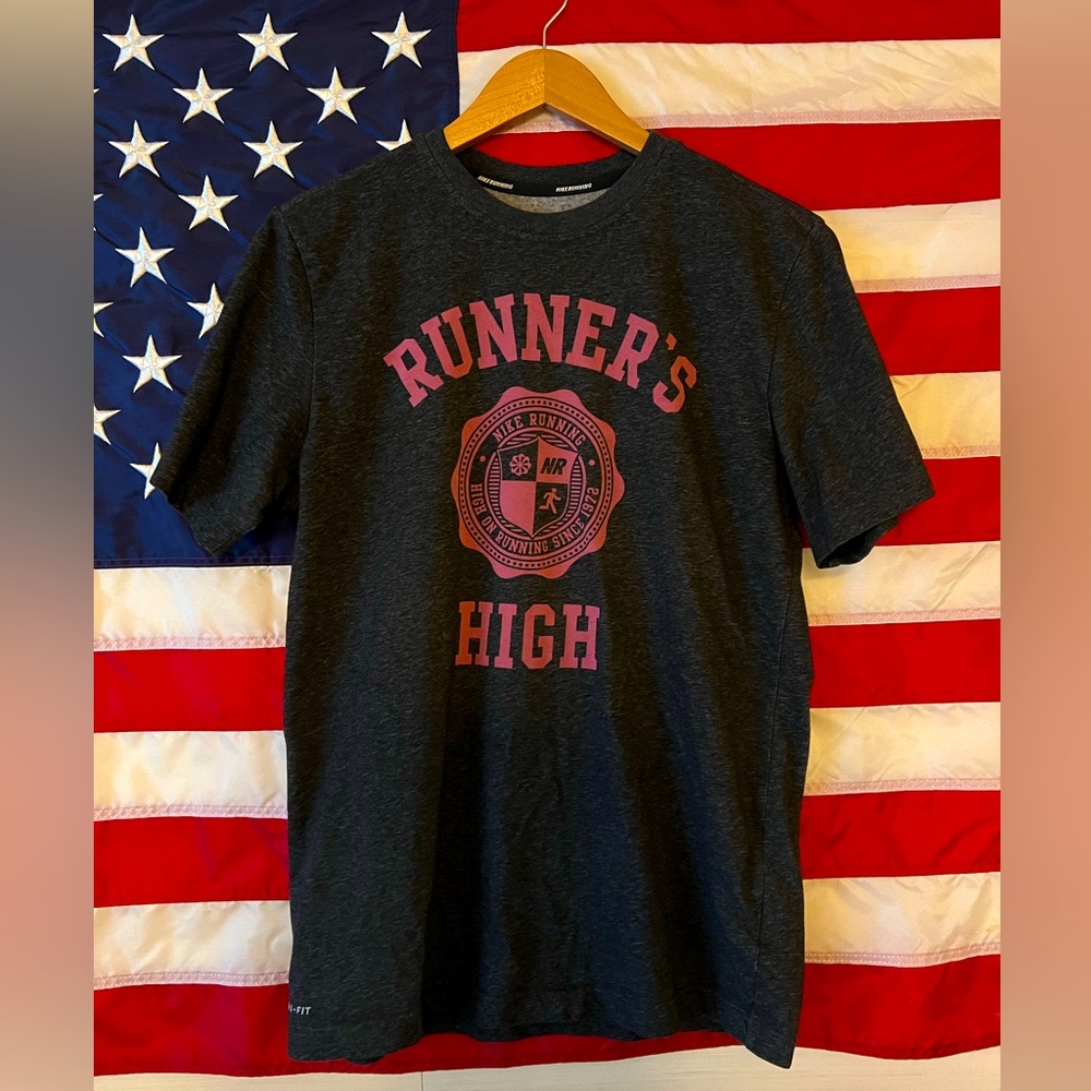 Nike dri fit “Runners High” tee